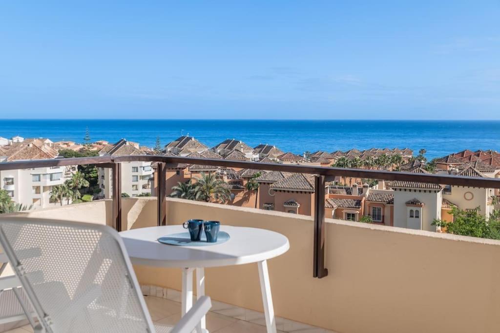 Apartment Charming With Sea Views Marbella