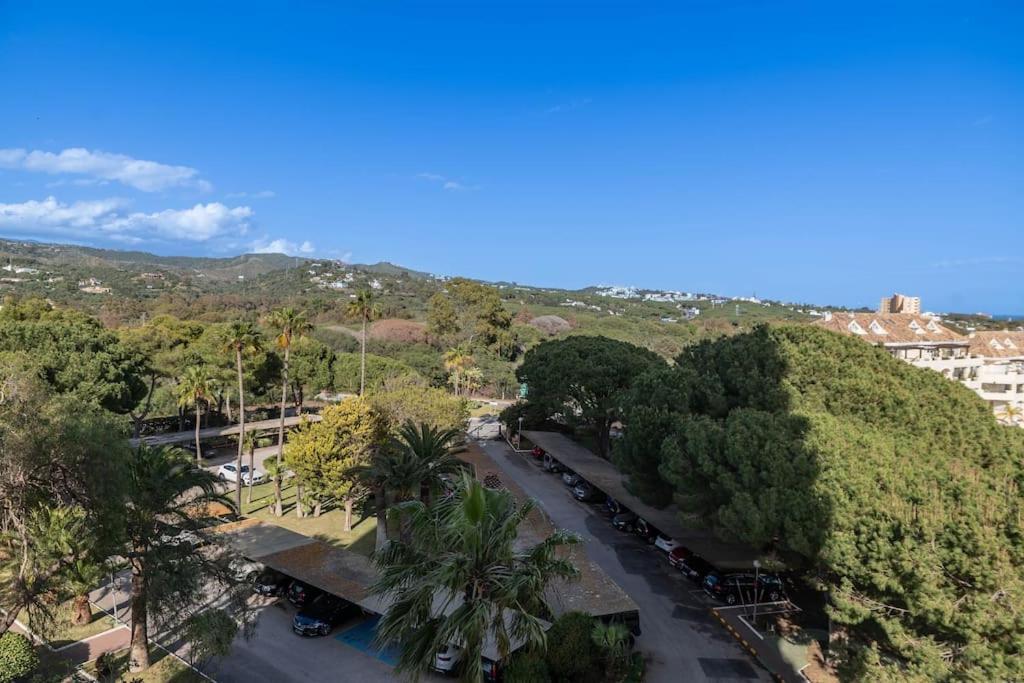 Charming With Sea Views Apartment Marbella